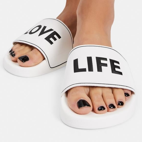 Buffalo David Bitton Shoes - 👣BUFFALO 💮White Riley Slides "Love Life"footwear